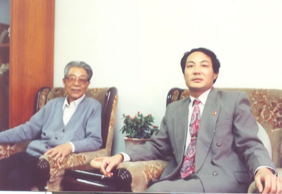 1707183586180947.jpg 1707183586180947.jpg